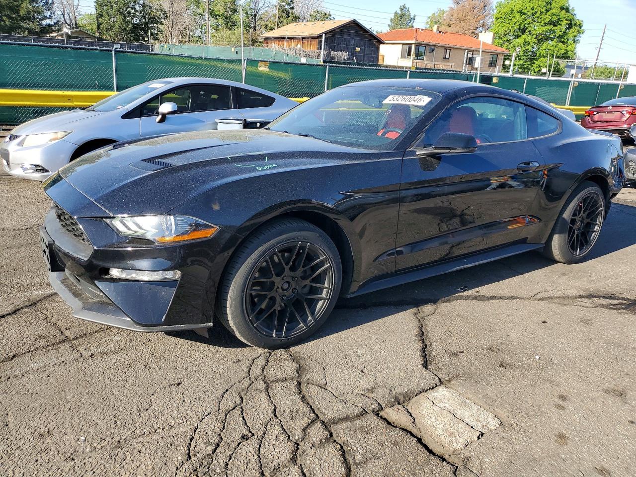 Salvage Ford Mustang Image
