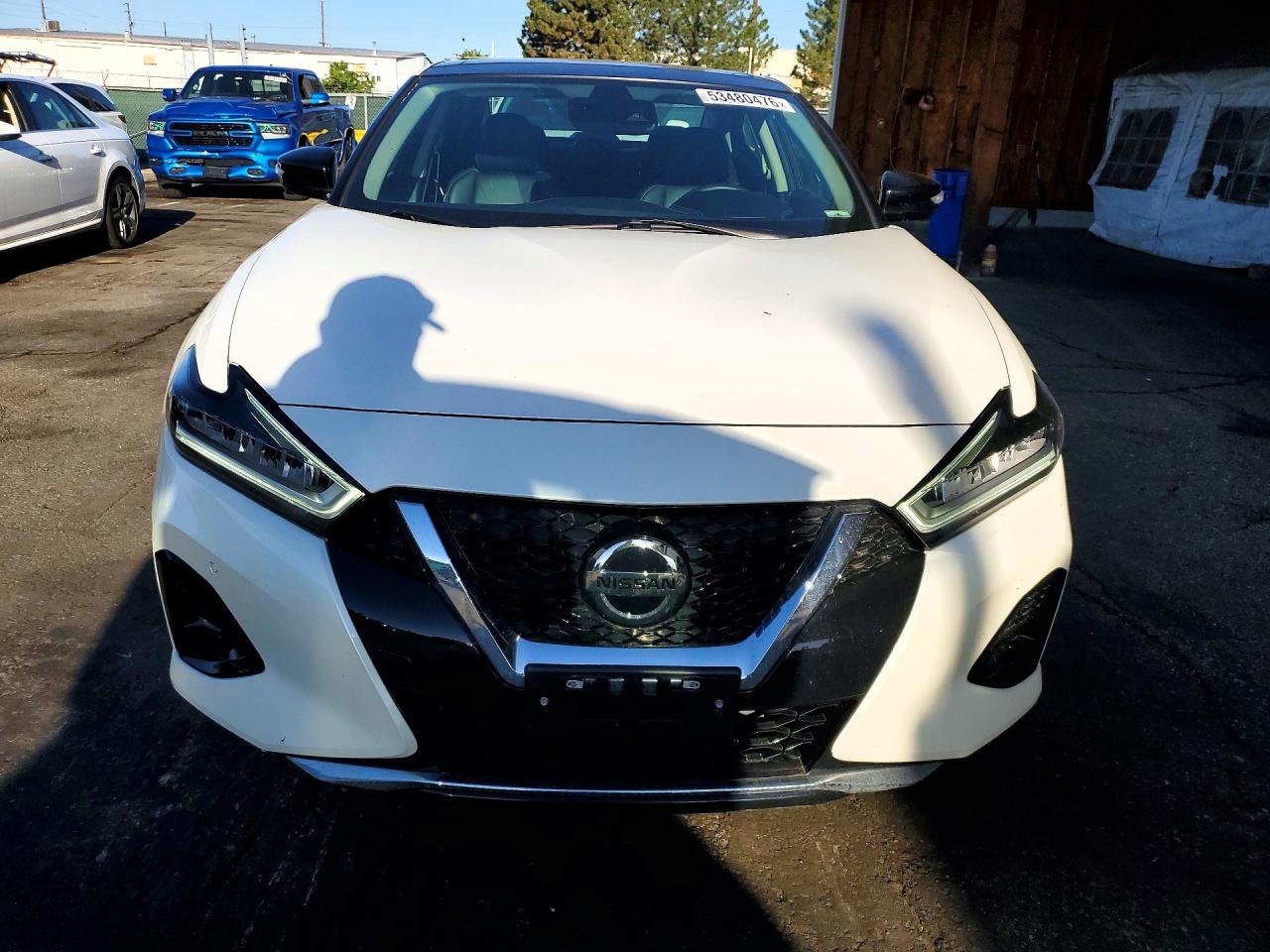 Nissan Maxima Platinum