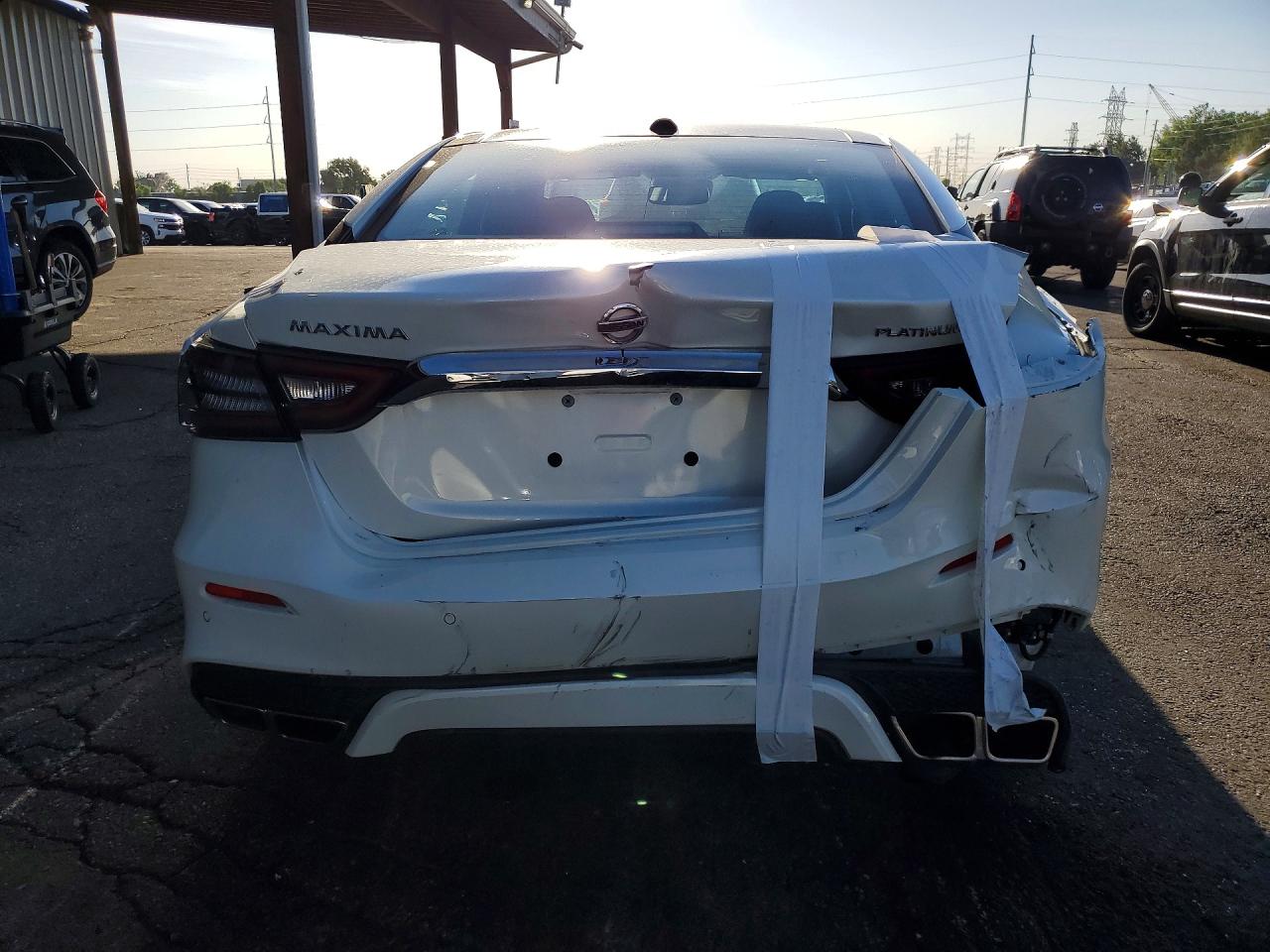 Nissan Maxima Platinum