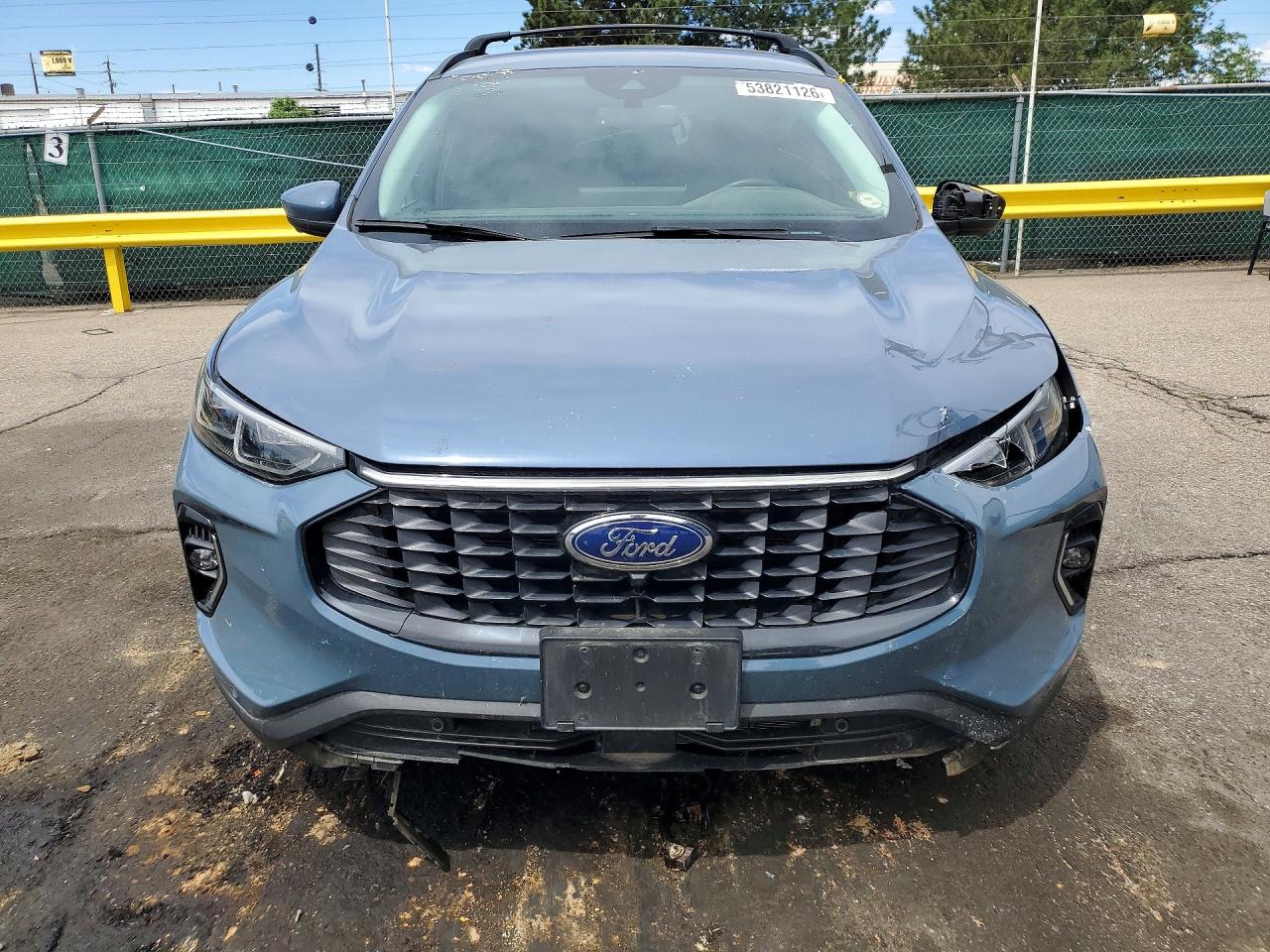 Ford Escape Platinum