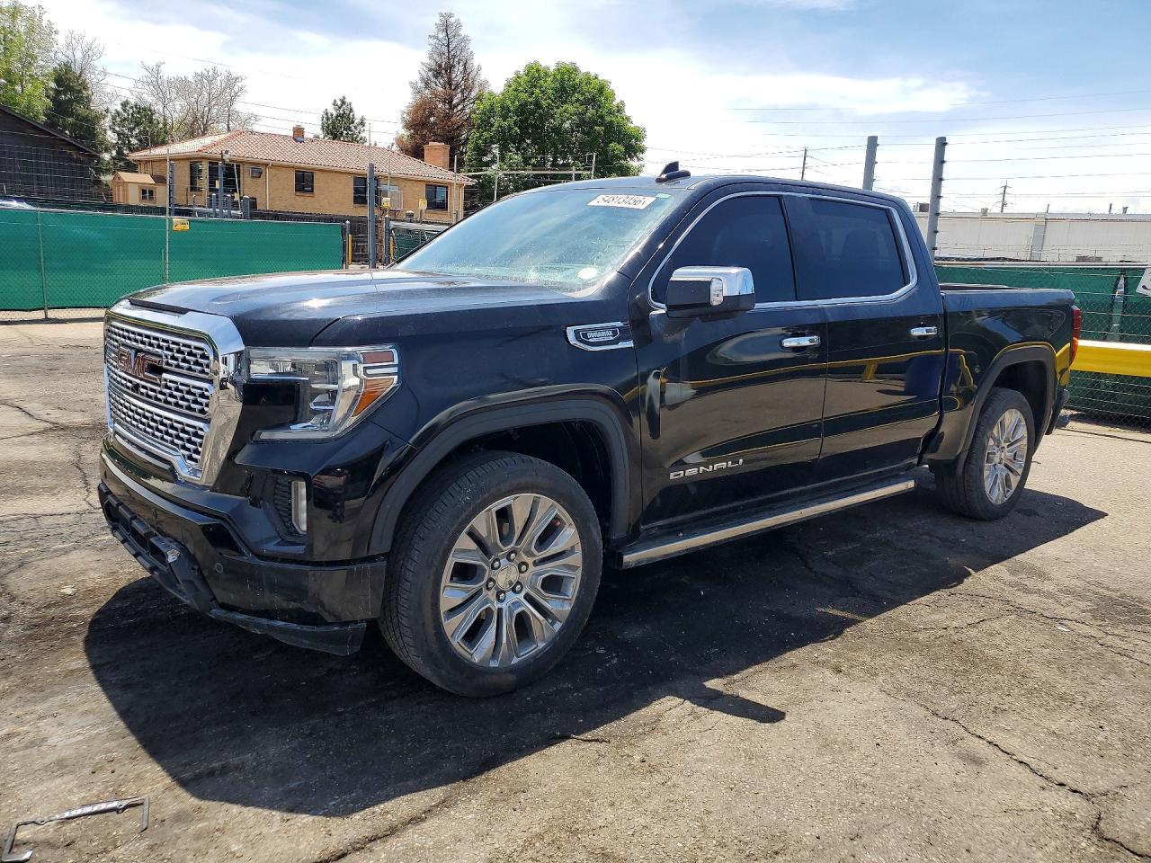 Salvage GMC Sierra Image