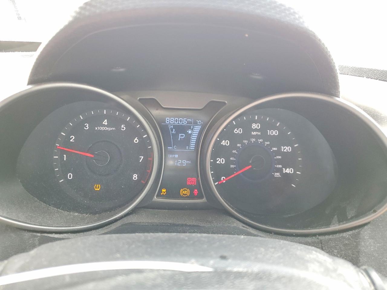 Hyundai VELOSTER Value Edition