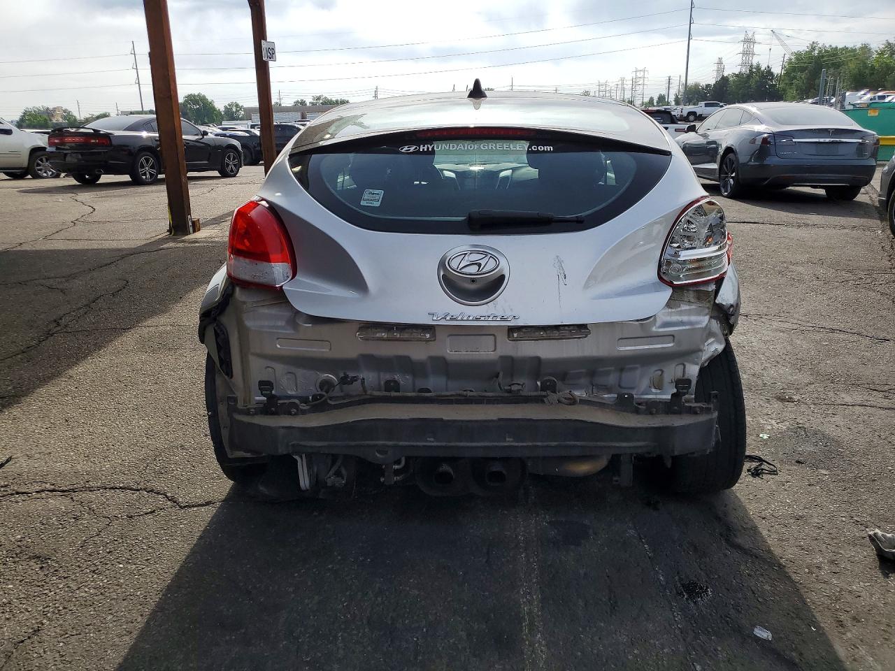 Hyundai VELOSTER Value Edition