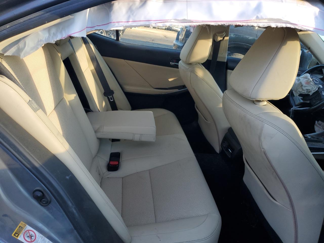 Lexus Is 200t