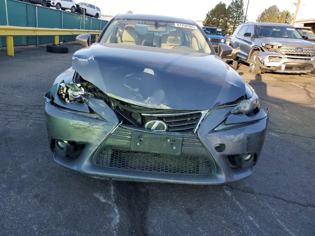 Lexus Is 200t