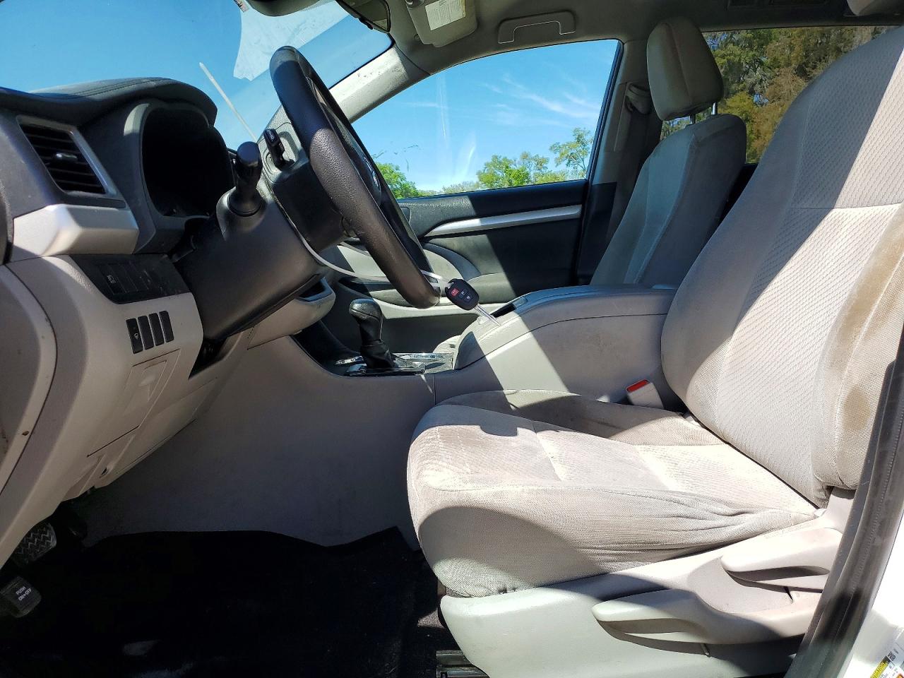 Toyota Highlander Le