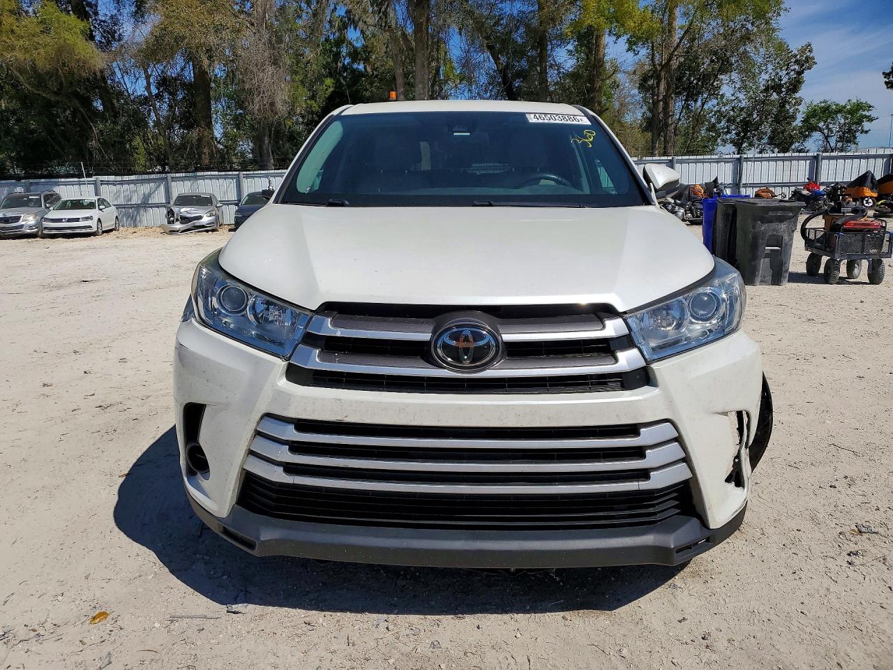 Toyota Highlander Le
