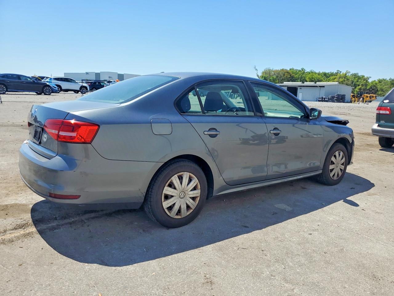 Volkswagen Jetta Base