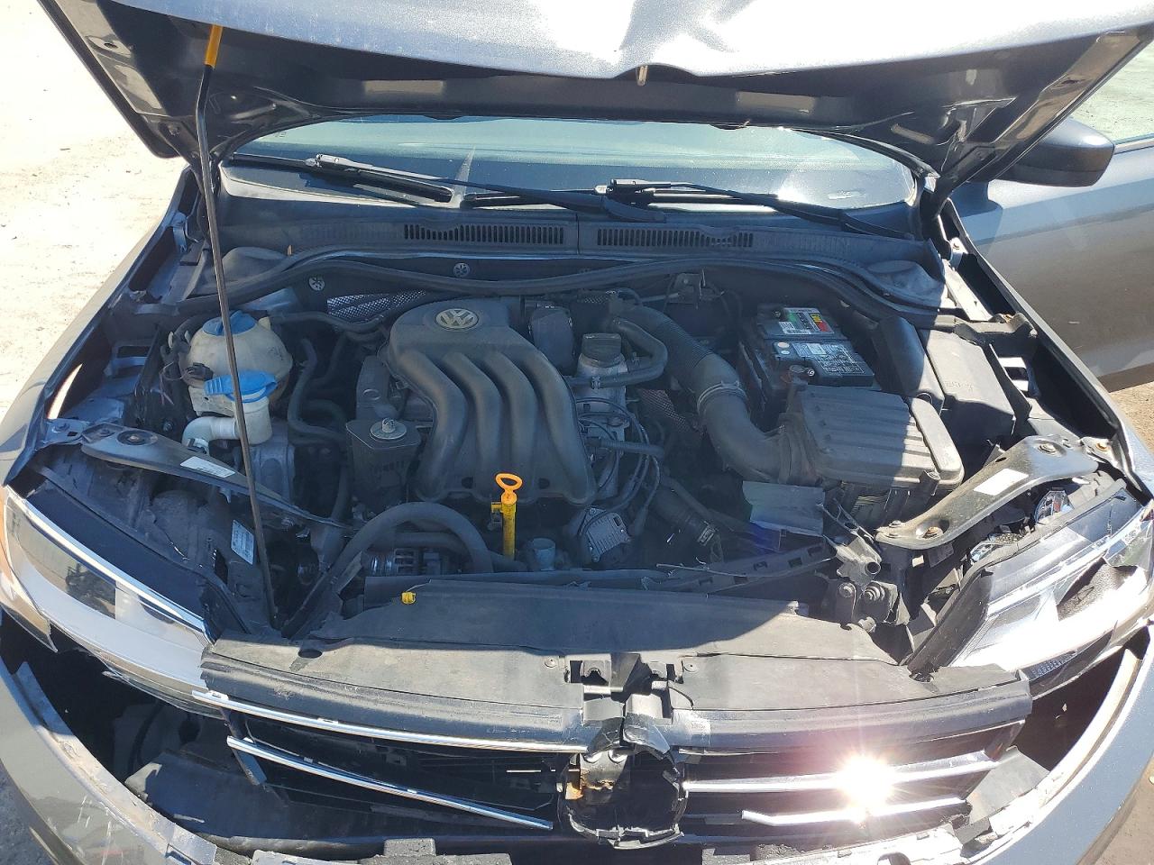 Volkswagen Jetta Base