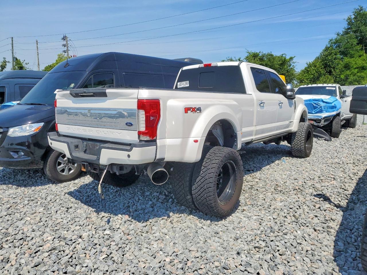 Ford F-450 Super Duty