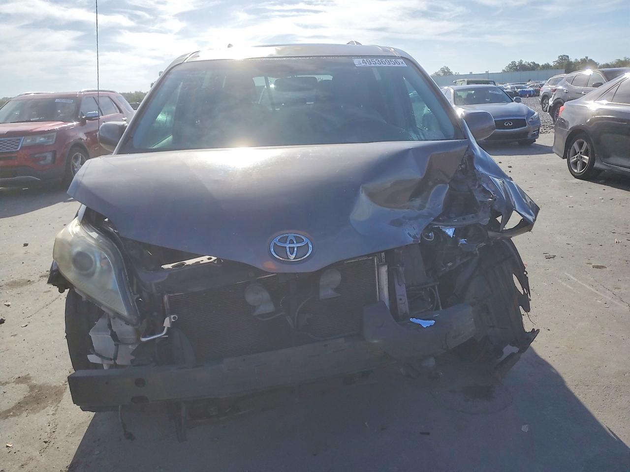 Toyota Sienna Xle 8-passenger