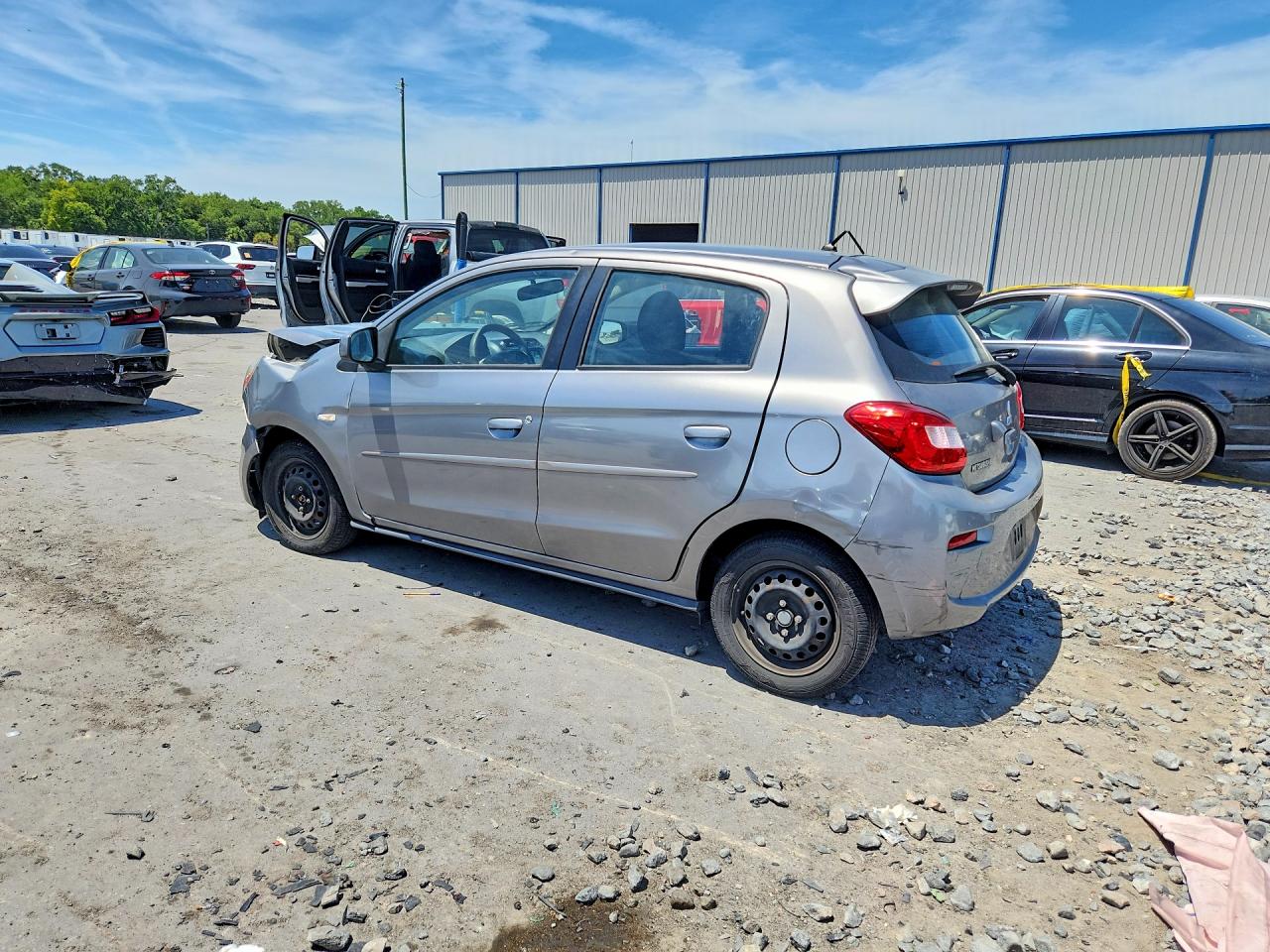 Mitsubishi Mirage Es