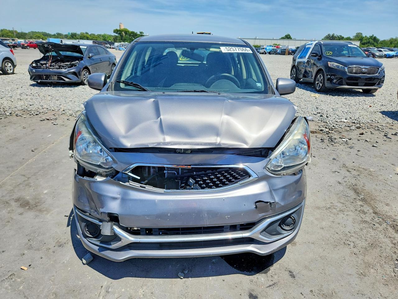 Mitsubishi Mirage Es