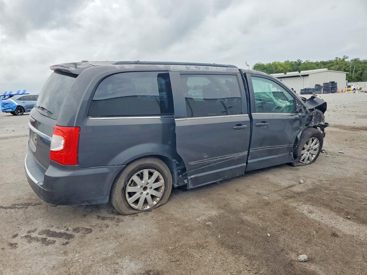 Chrysler Minivan Touring L