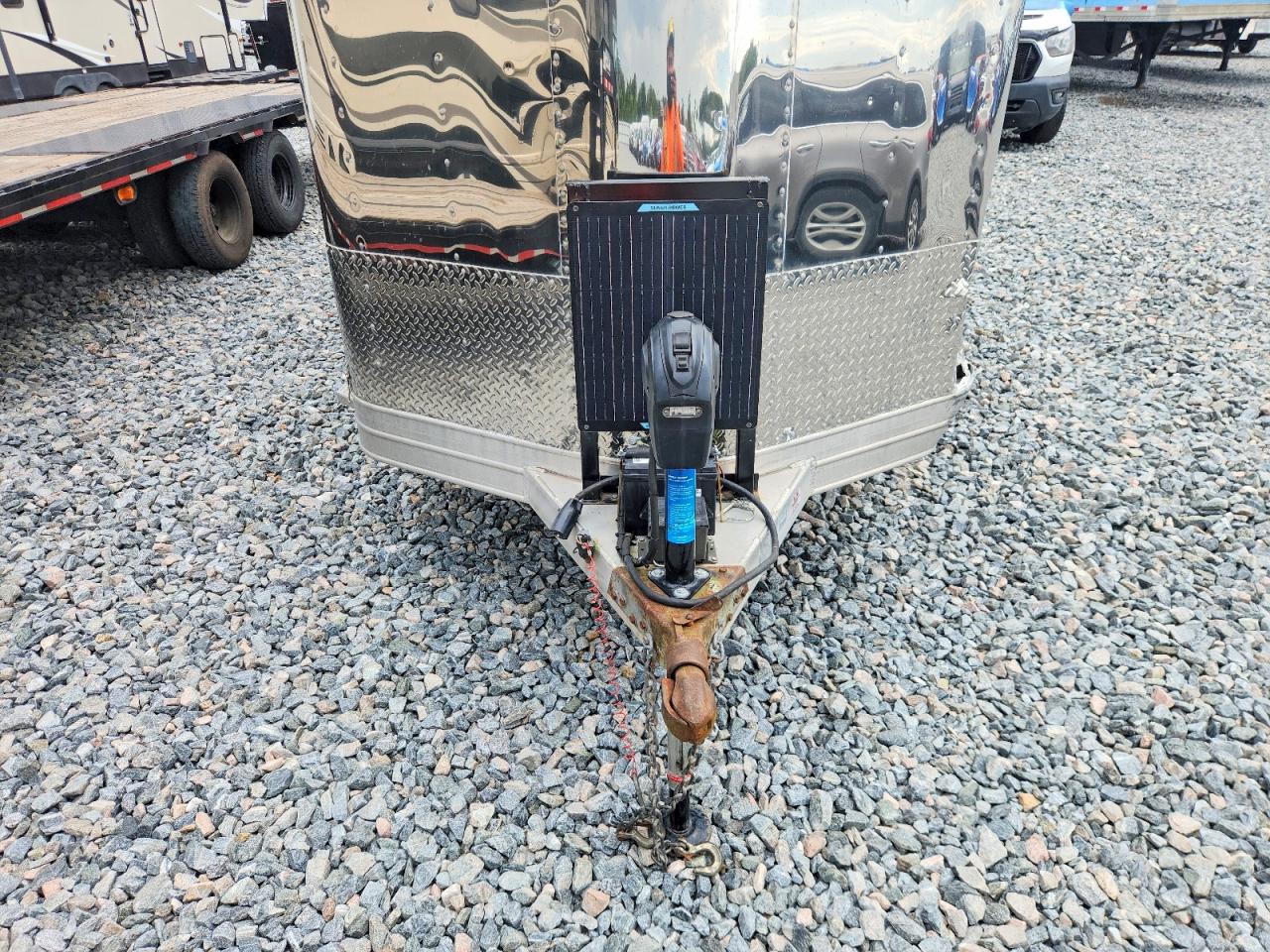 Feat Trailer