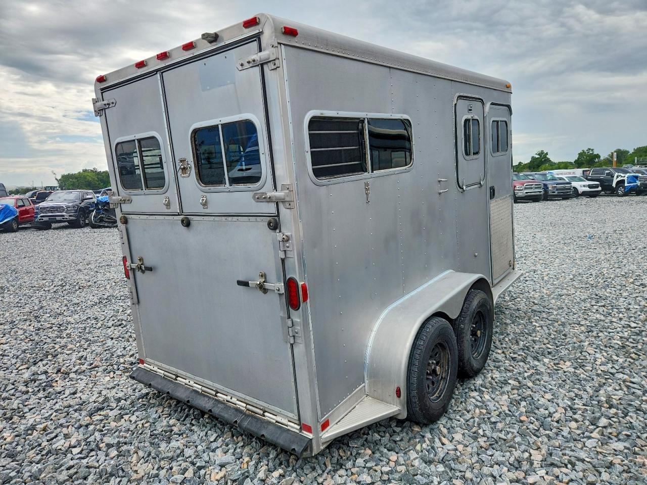 Feat Trailer