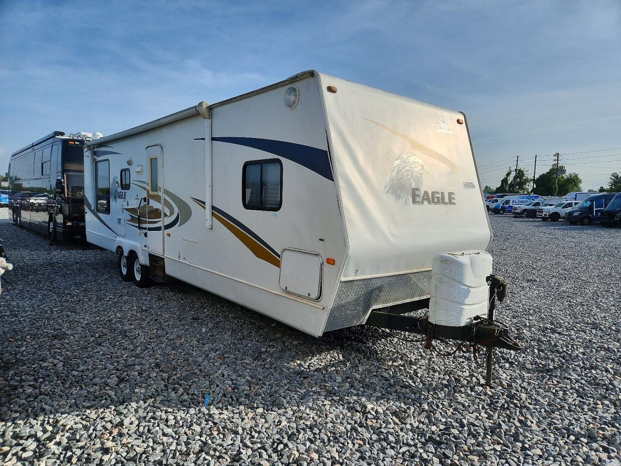 Salvage Jay Trailers Image