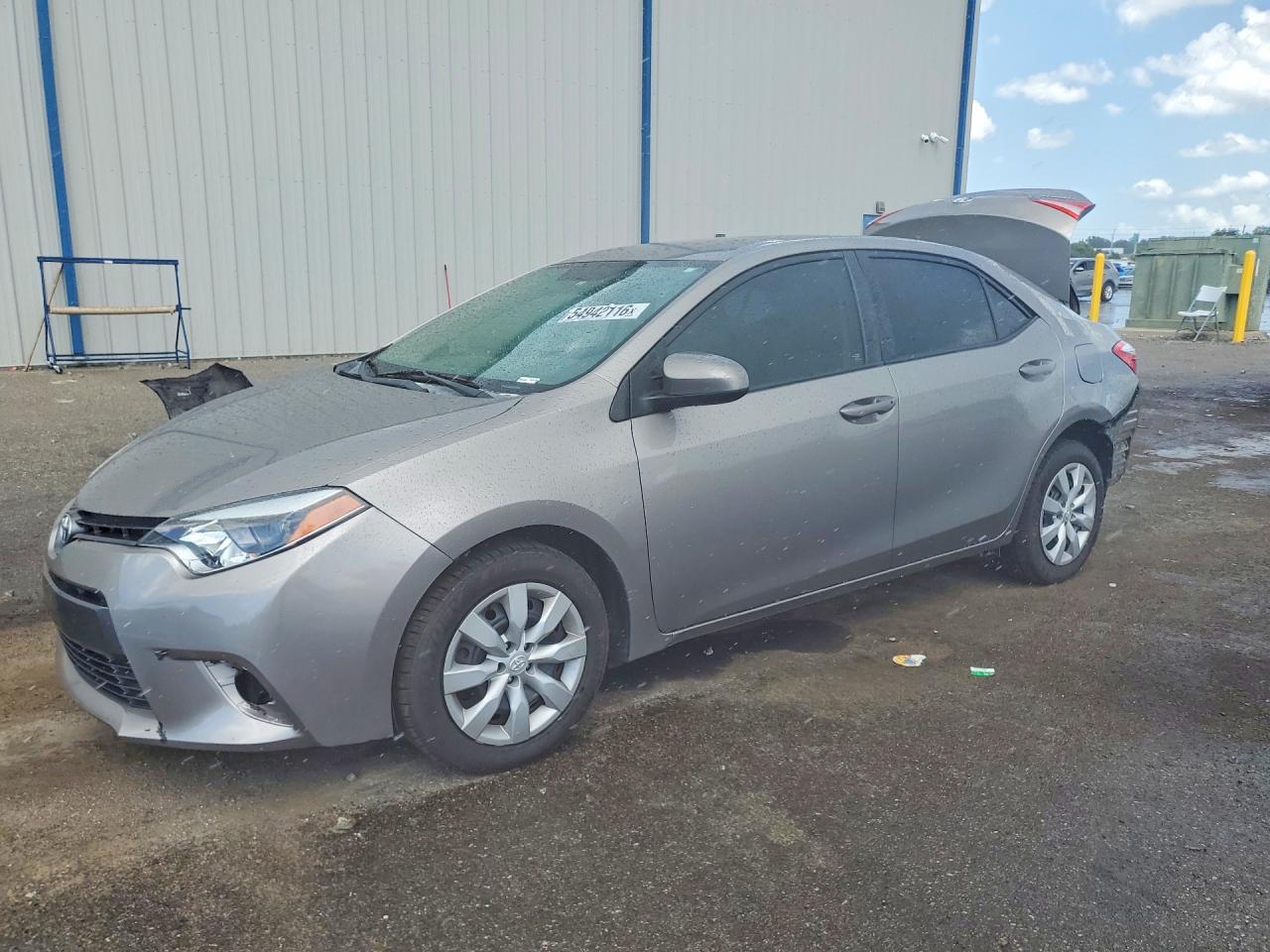 Salvage Toyota Corolla Image
