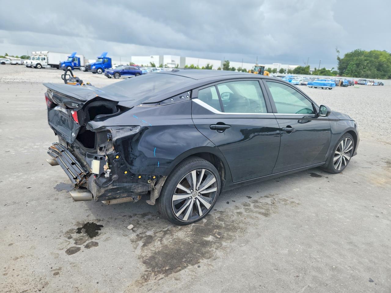 Nissan Altima Sr