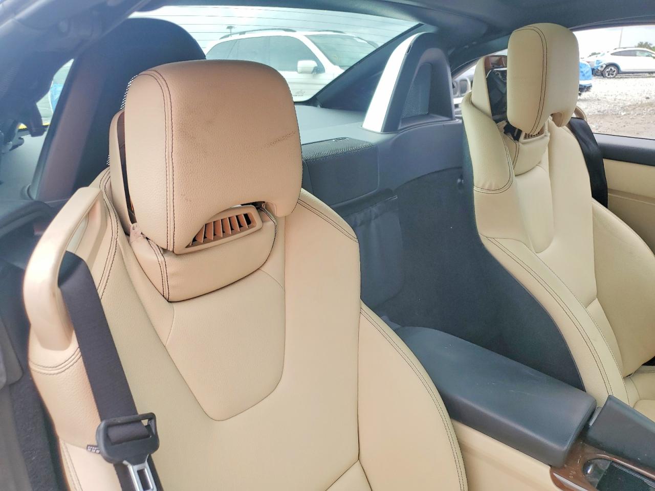 Mercedes-Benz S-Class 300