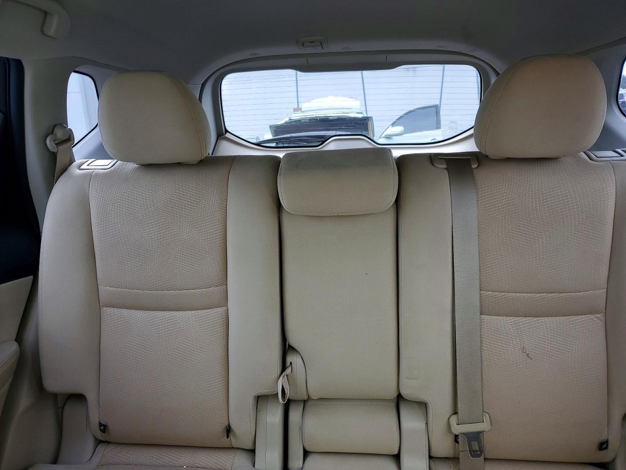 Nissan Rogue S