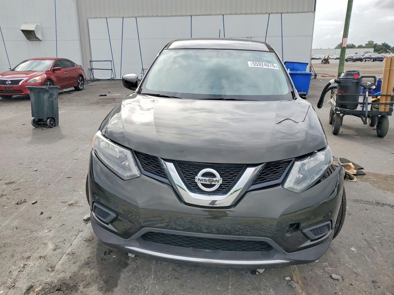 Nissan Rogue S