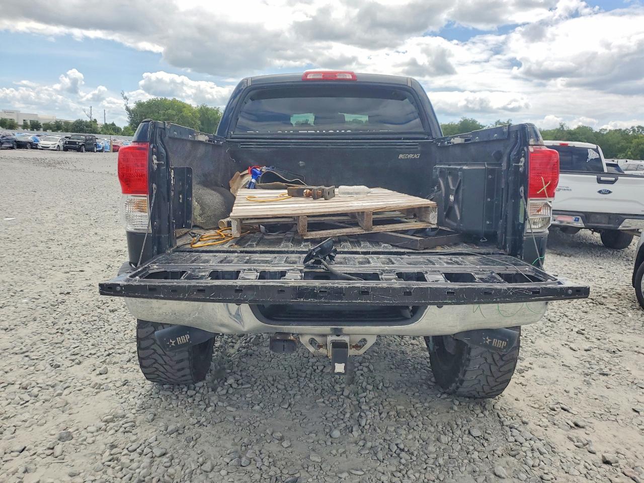 Toyota Tundra Crewmax Limited