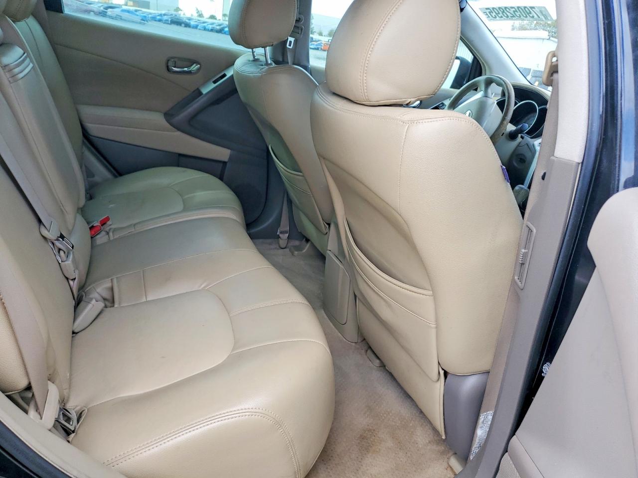 Nissan Murano S