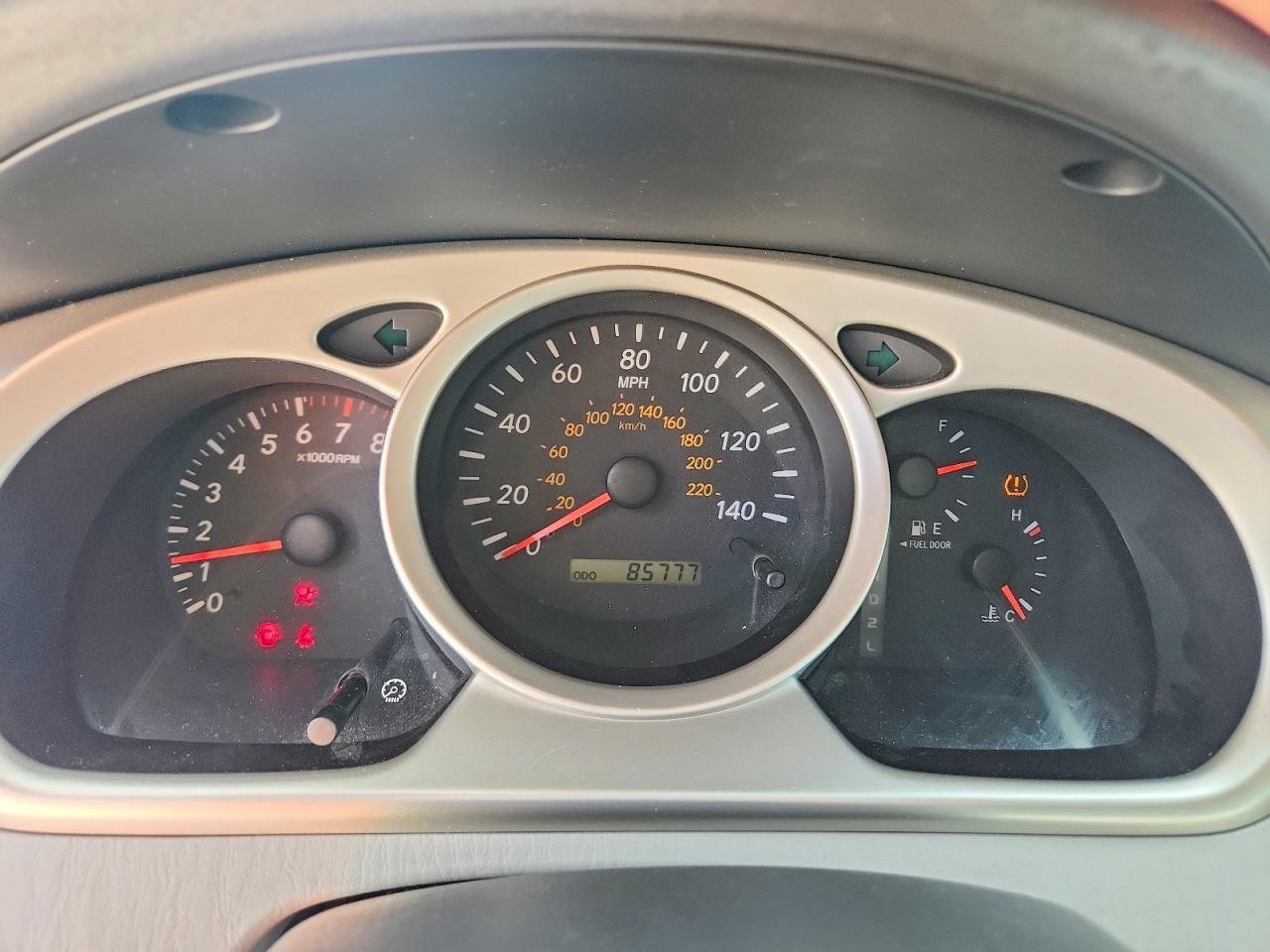 Toyota Highlander Base