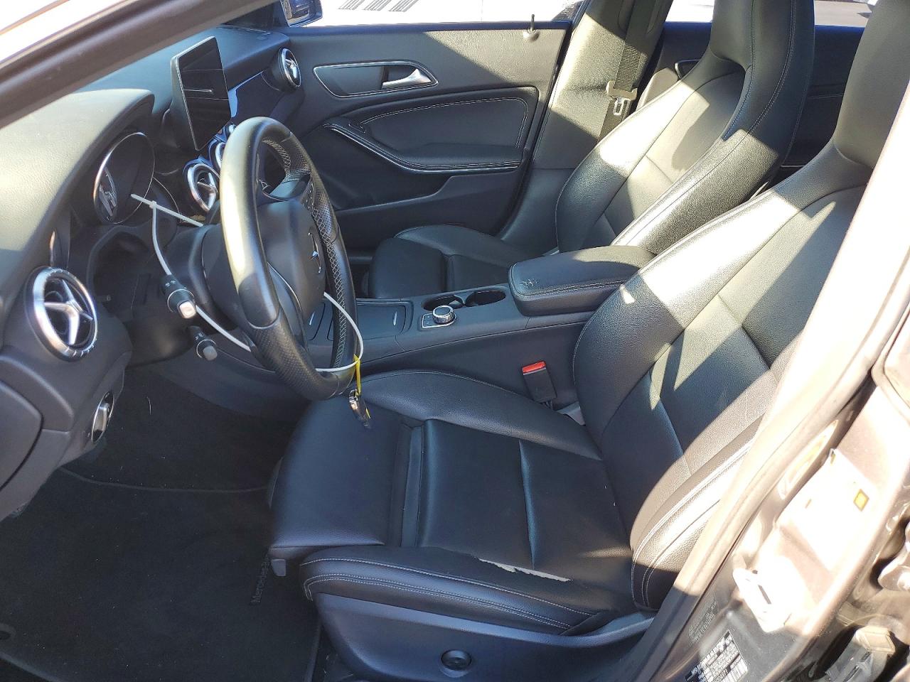 Mercedes-Benz Cla-class 250