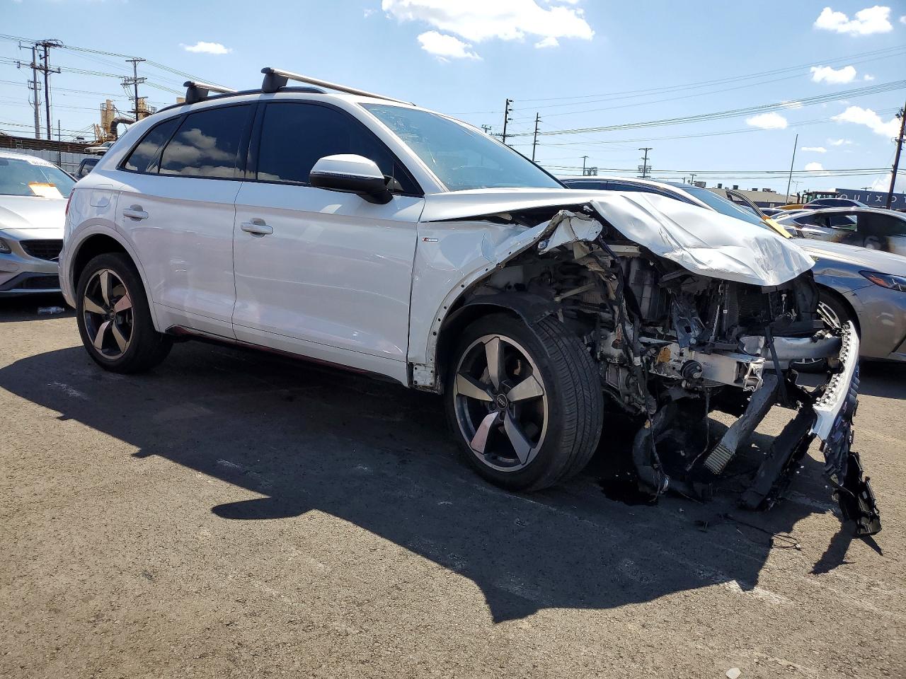 Audi Q5 Premium Plus 45