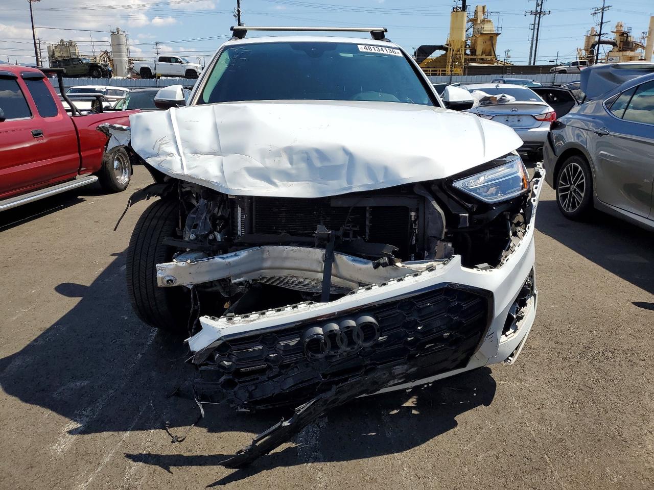 Audi Q5 Premium Plus 45