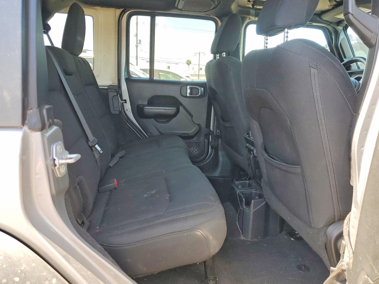 Jeep Wrangler Sport