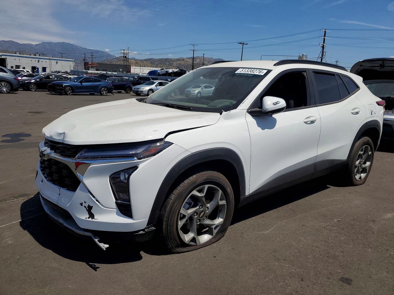 Salvage Chevrolet Trax Image