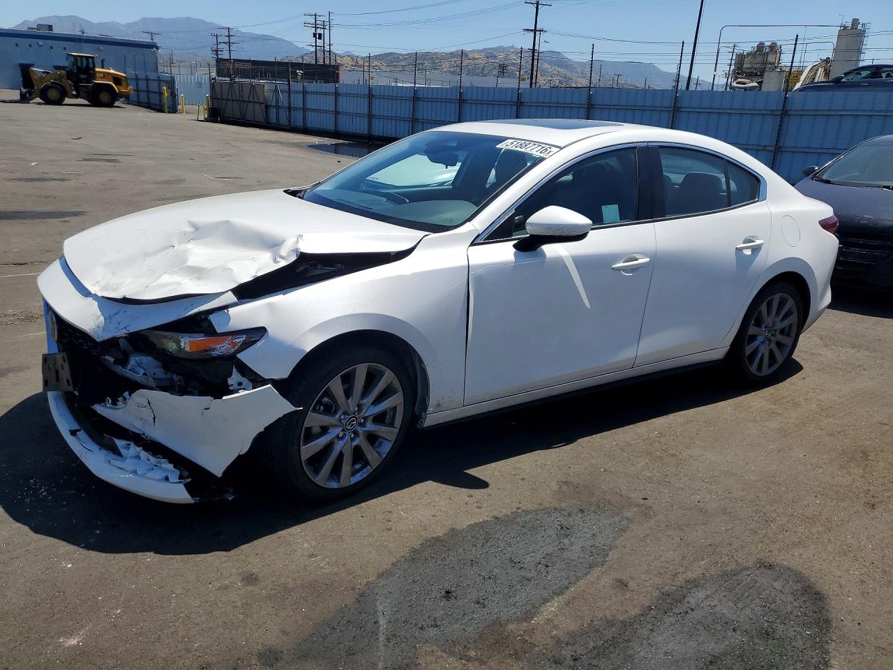 Salvage Mazda 3 Image