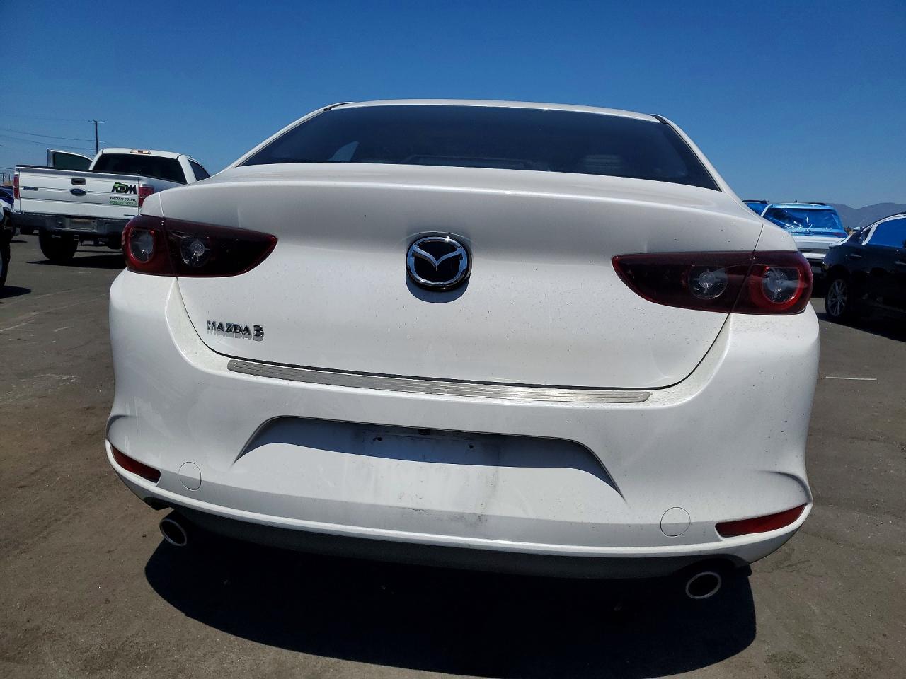 Mazda 3 Preferred