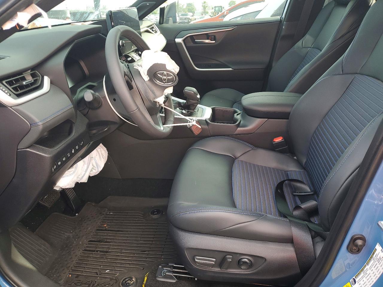 Toyota RAV4 Xse