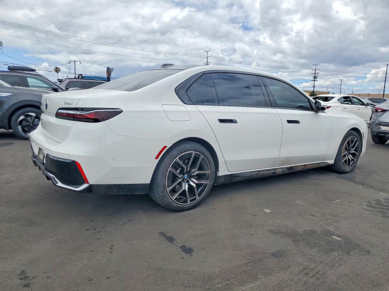 BMW 7 Series I