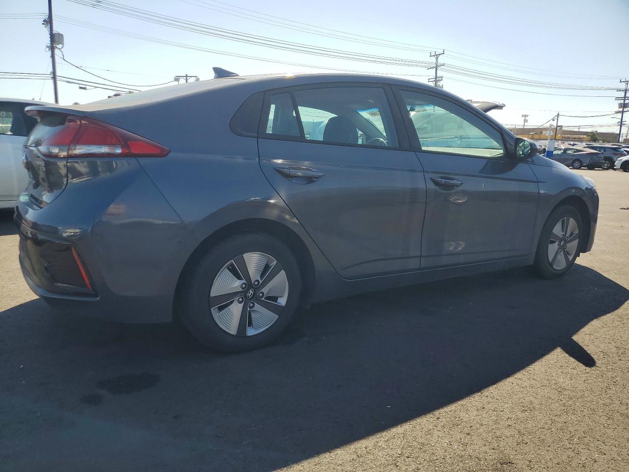 Hyundai Ioniq Blue