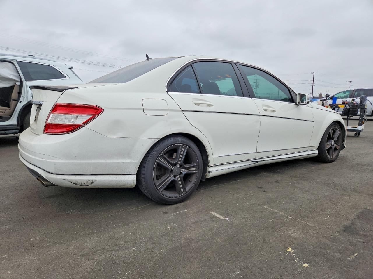 Mercedes-Benz C-Class 300