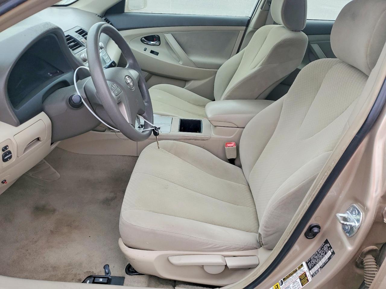 Toyota Camry Base
