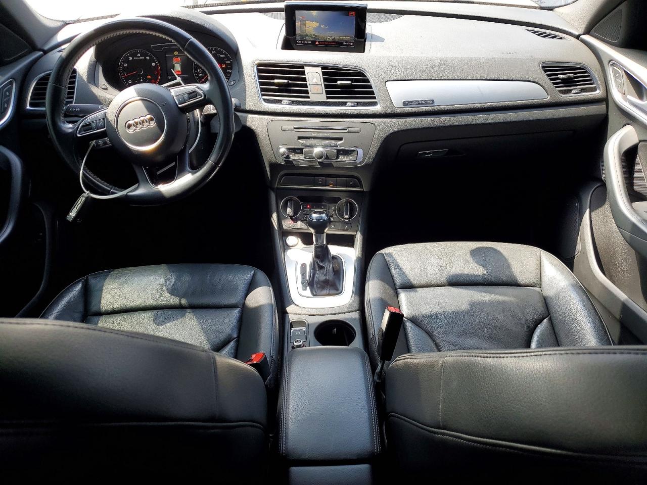 Audi Q3 Premium