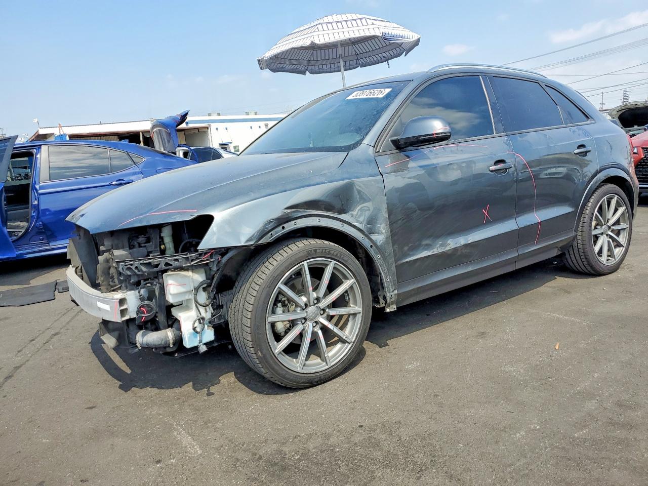Salvage Audi Q3 Image