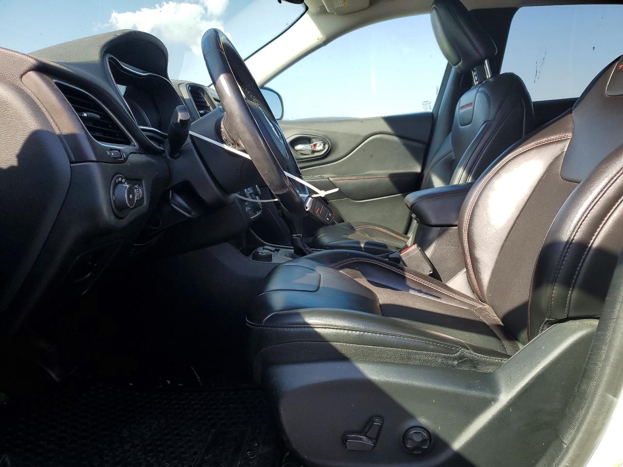 Jeep Cherokee Trailhawk