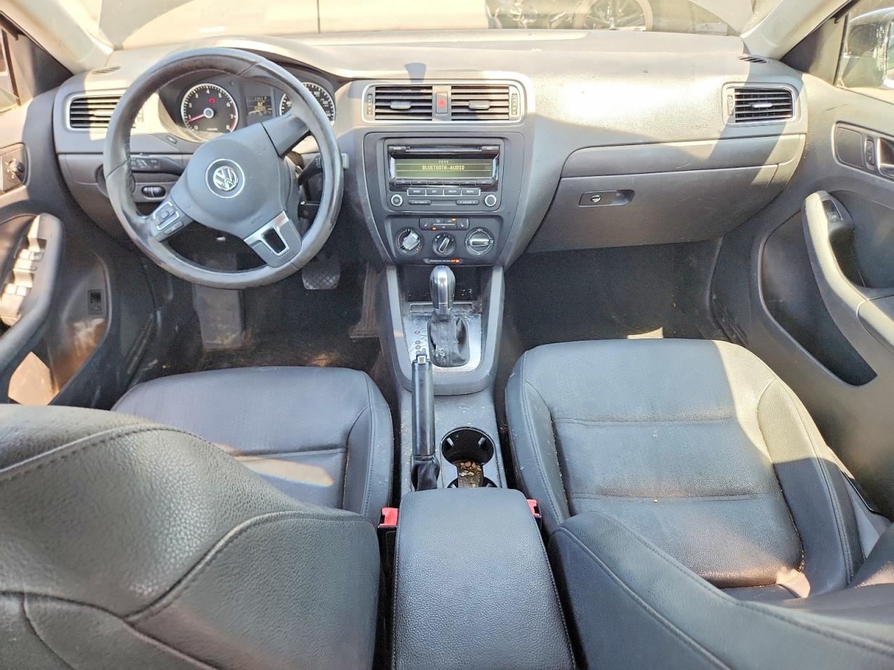 Volkswagen Jetta Se