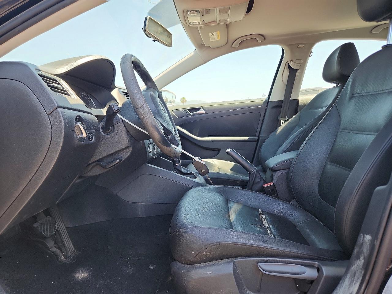 Volkswagen Jetta Se