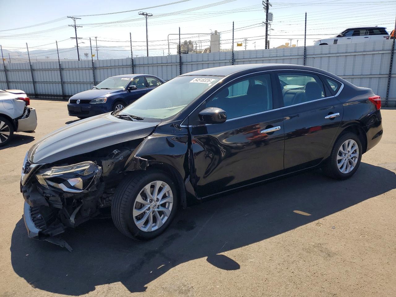 Salvage Nissan Sentra Image