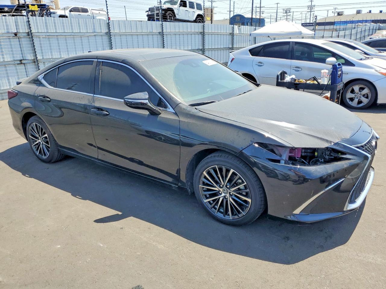 Lexus Es Base