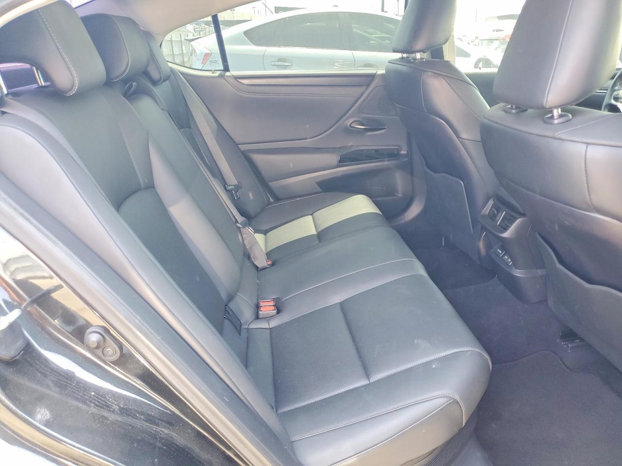 Lexus Es Base