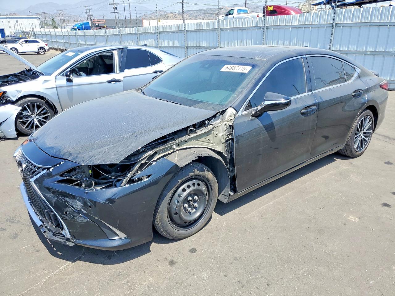 Salvage Lexus Es Image